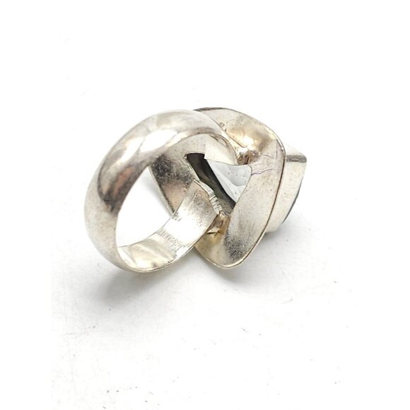 Geometric Triangle Gray Tourmaline Silver Plated Ring Size 6 Vintage - Picture 5 of 8